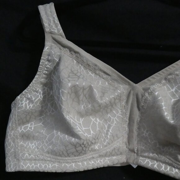 Unbranded | 42 DD | Elegant Textured Beige Bra | *Padding Not Included - Picture 3 of 12